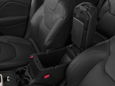 2015 Jeep Cherokee Sport
