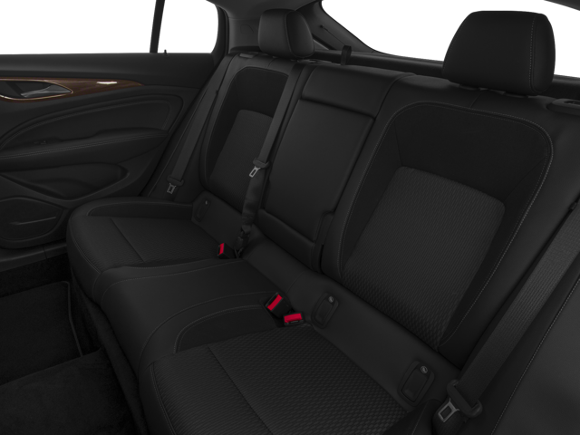 2018 Buick Regal Sportback Essence