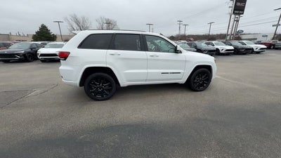 2021 Jeep Grand Cherokee Laredo X 4x4