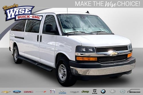 2023 Chevrolet Express Passenger 3500 1LT