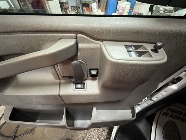 2023 Chevrolet Express Cargo 2500 WT