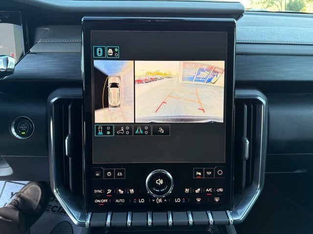 2025 GMC Acadia AT4