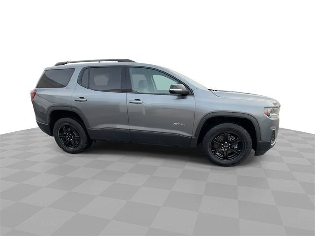 2022 GMC Acadia AT4