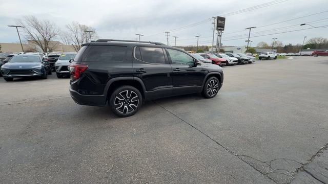 2021 GMC Acadia SLT