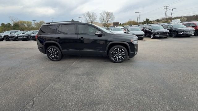 2021 GMC Acadia SLT