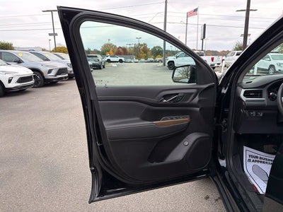 2023 GMC Acadia SLE