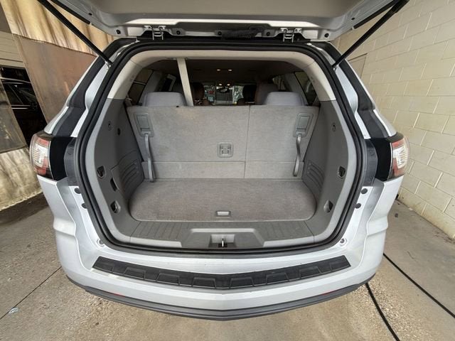 2016 Chevrolet Traverse LS