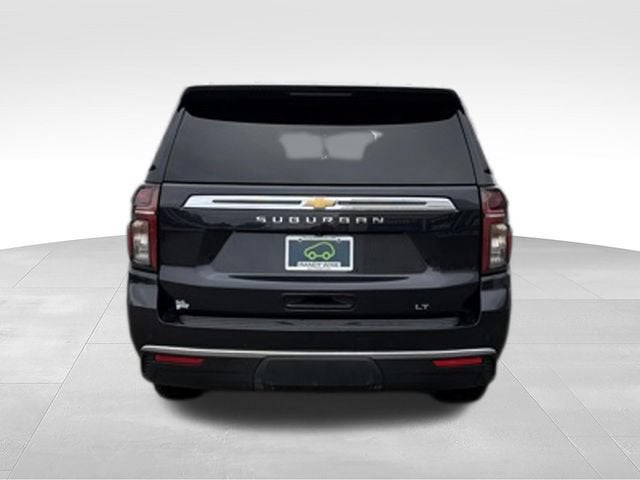 2022 Chevrolet Suburban LT