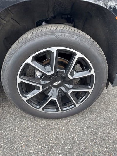 2022 Chevrolet Suburban RST