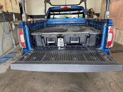 2022 GMC Canyon Elevation Standard
