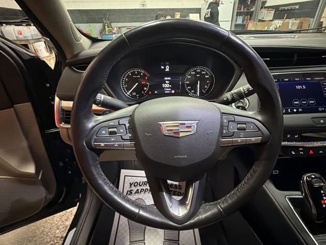 2021 Cadillac XT4 AWD Luxury