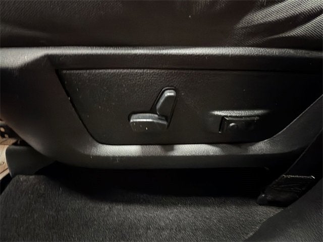 2018 RAM 1500 Big Horn Crew Cab 4x4 5'7" Box