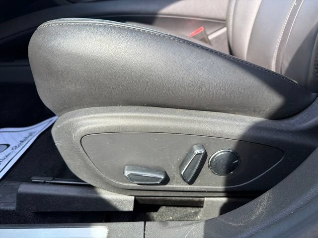2013 Lincoln MKZ Base