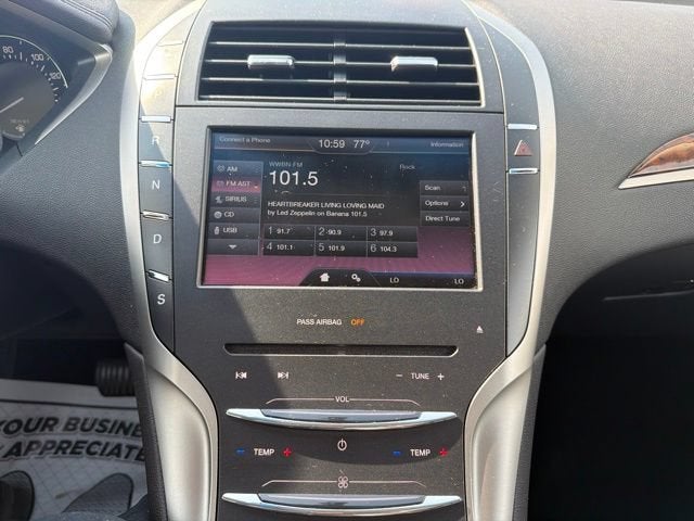 2013 Lincoln MKZ Base