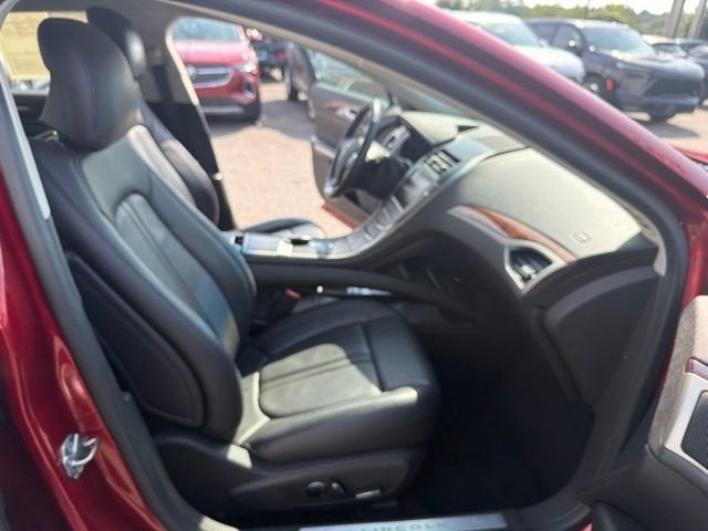 2013 Lincoln MKZ Base