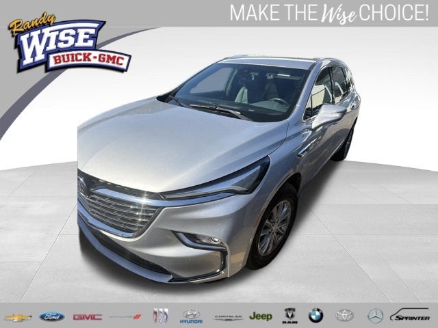 2022 Buick Enclave Essence