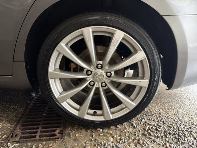 2012 INFINITI G37x x