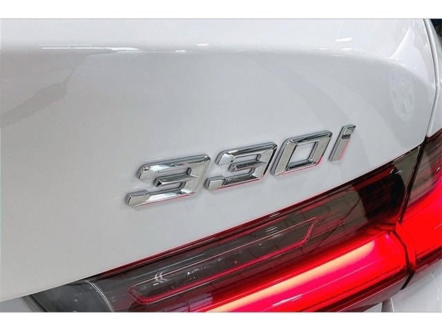 2025 BMW 3 Series 330i xDrive