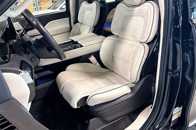 2024 Lincoln Navigator Black Label