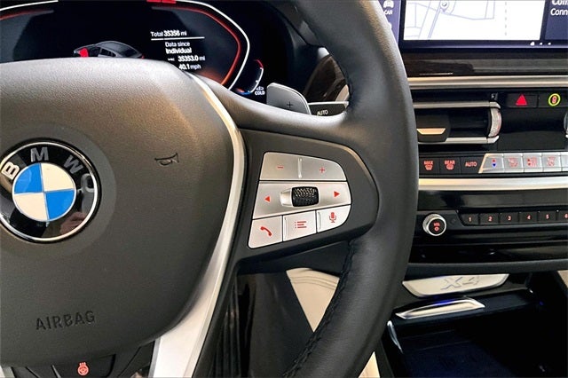 2023 BMW X4 xDrive30i