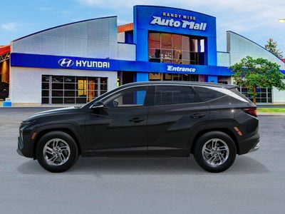 2026 Hyundai TUCSON SE FWD