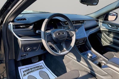 2024 Jeep Grand Cherokee Laredo