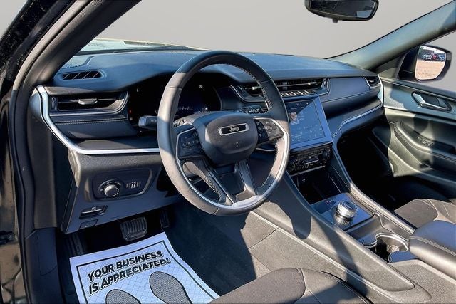 2024 Jeep Grand Cherokee Laredo