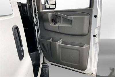 2023 Chevrolet Express 3500 LT Passenger