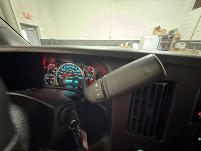 2023 Chevrolet Express 2500 Work Van Cargo