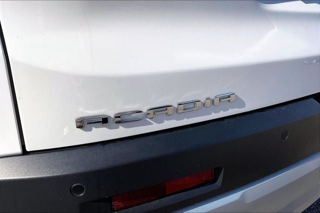 2023 GMC Acadia SLT
