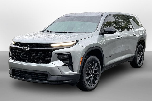 2024 Chevrolet Traverse LS