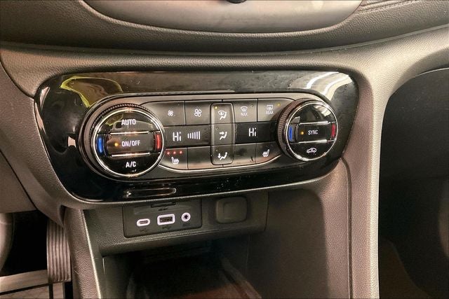 2022 Buick Encore GX Essence