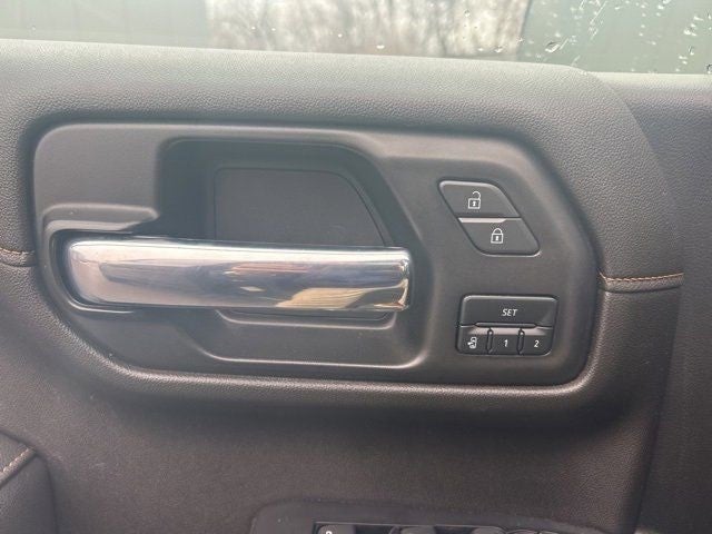 2022 GMC Sierra Limited AT4