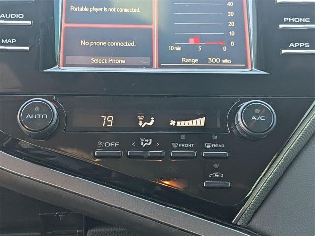 2019 Toyota CAMRY SE