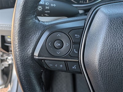 2019 Toyota AVALON HYBRID XLE Plus