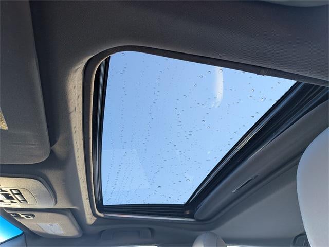 2019 Toyota AVALON HYBRID XLE Plus