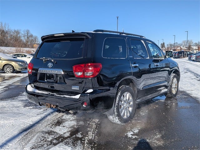 2011 Toyota SEQUOIA Platinum