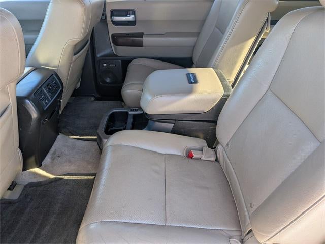 2011 Toyota SEQUOIA Platinum