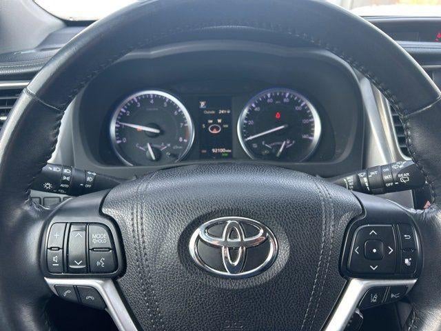 2018 Toyota HIGHLANDER XLE