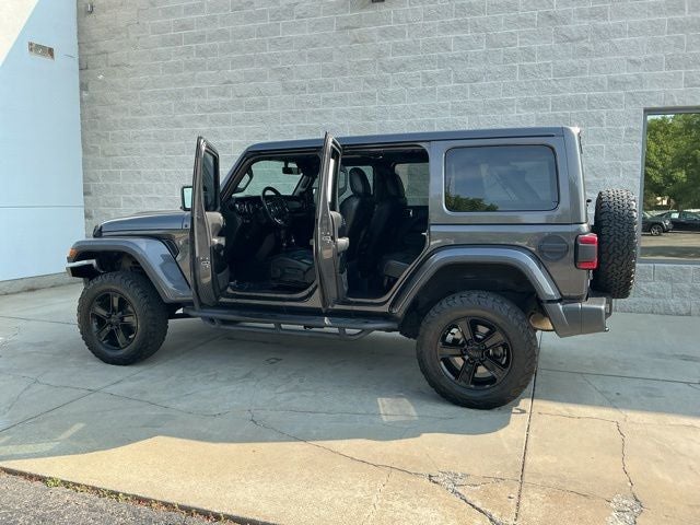 2020 Jeep Wrangler Unlimited Sahara Altitude