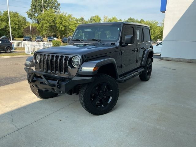 2020 Jeep Wrangler Unlimited Sahara Altitude