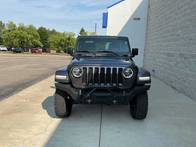 2020 Jeep Wrangler Unlimited Sahara Altitude