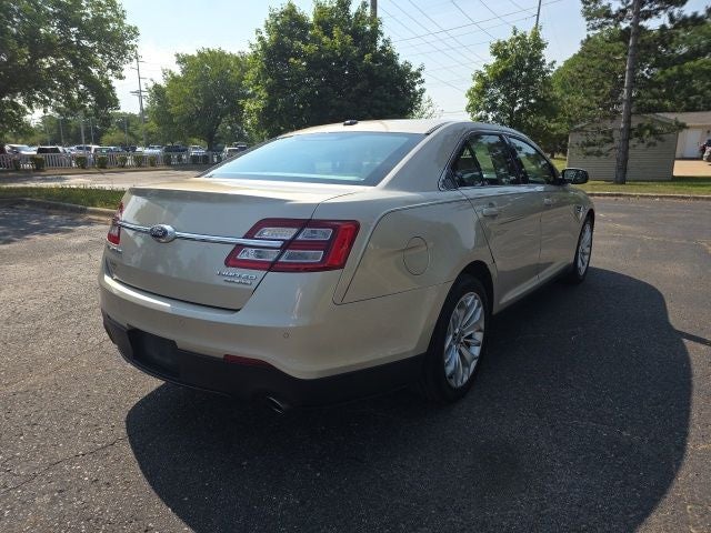 2018 Ford Taurus Limited