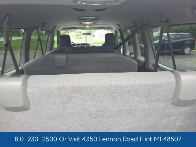 2010 Ford E-350SD XLT