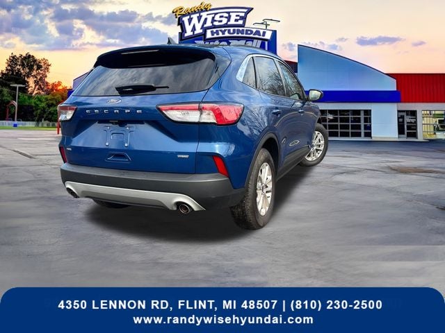 2022 Ford Escape Hybrid SE