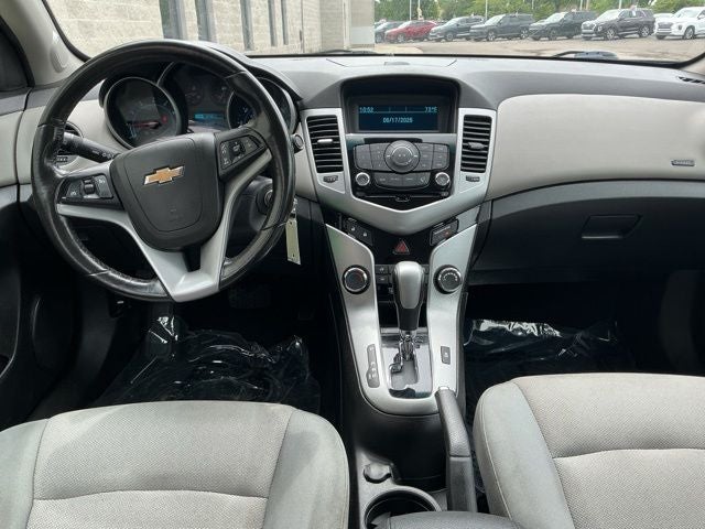 Used 2014 Chevrolet Cruze 1LT with VIN 1G1PC5SB4E7152713 for sale in Flint, MI