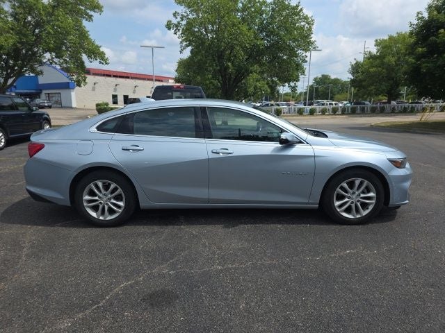 2017 Chevrolet Malibu LT 1LT