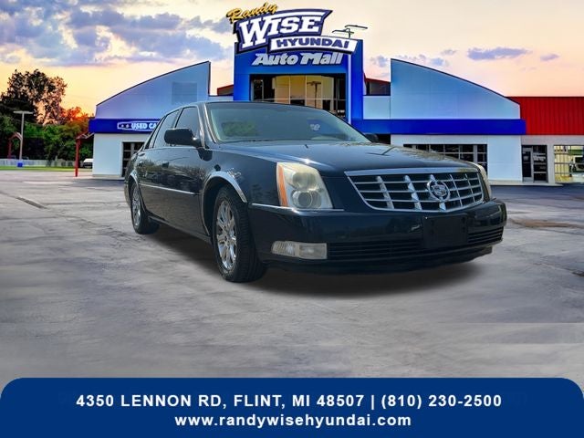 2009 Cadillac DTS's photo