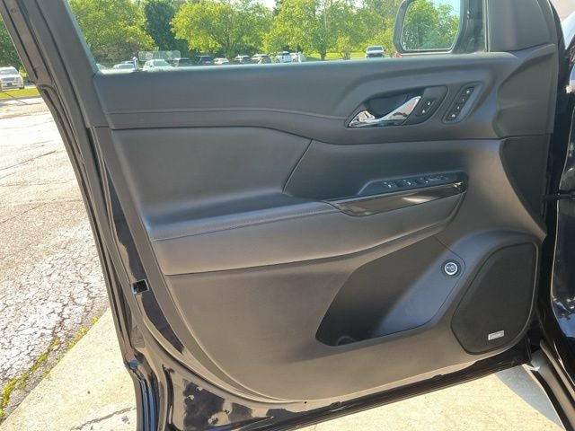 2022 GMC Acadia AT4