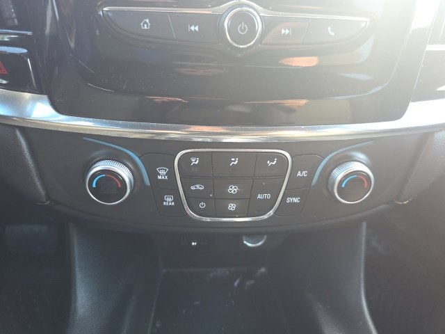 2018 Chevrolet Traverse LT Cloth w/1LT